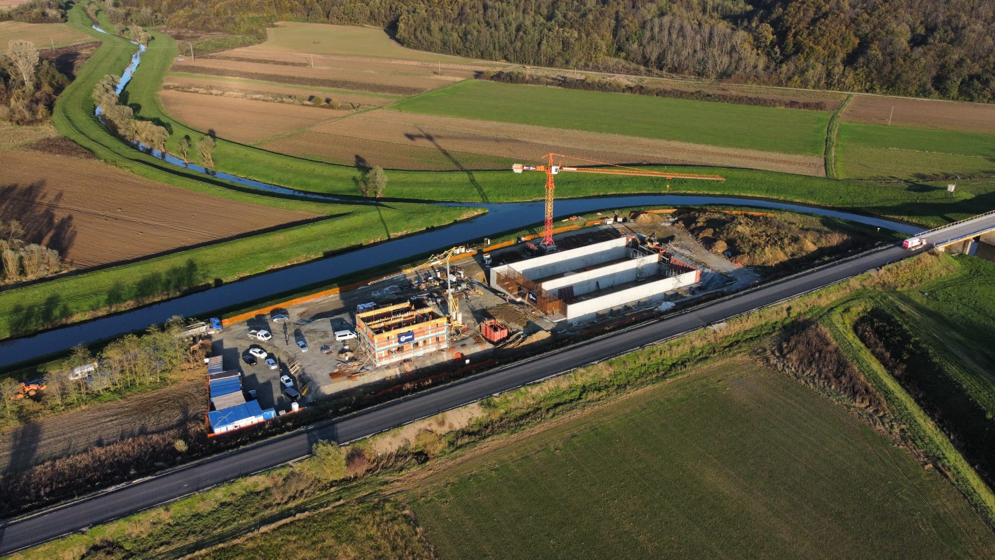 e0a7076a-882a-4cfb-9180-f30bd92f08d6