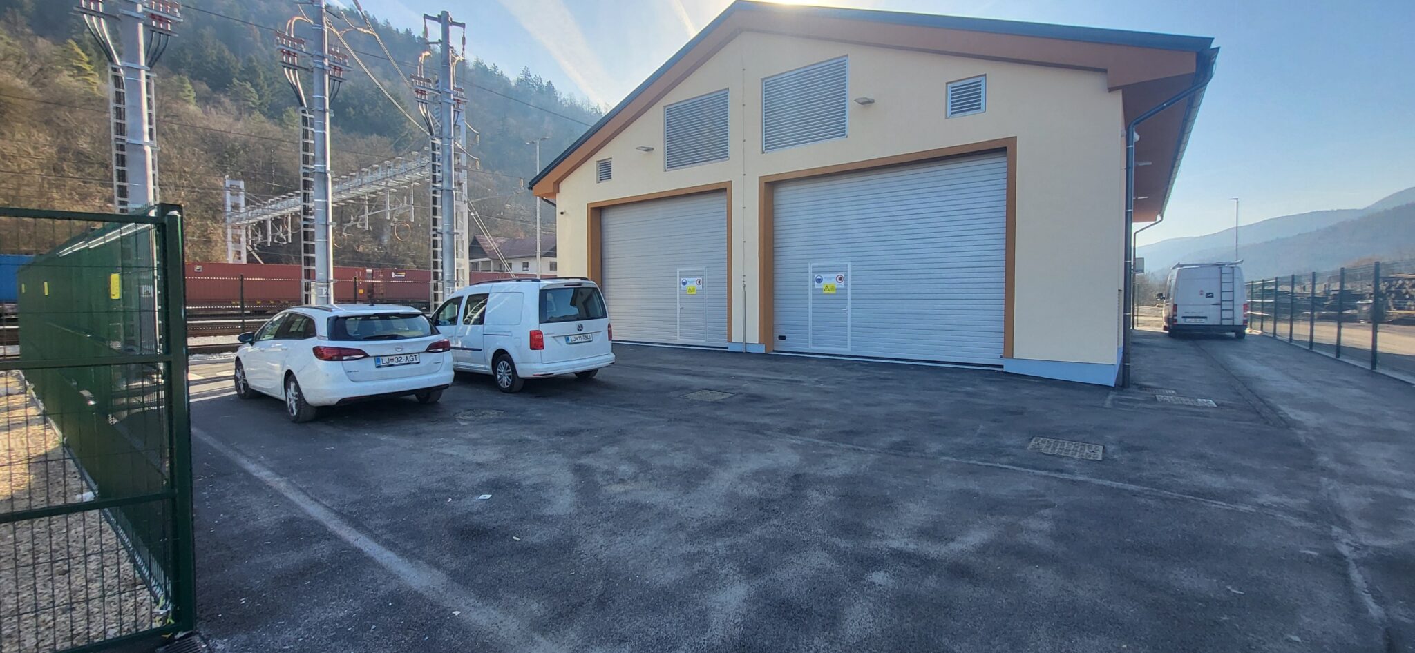 20250305_092916_resized