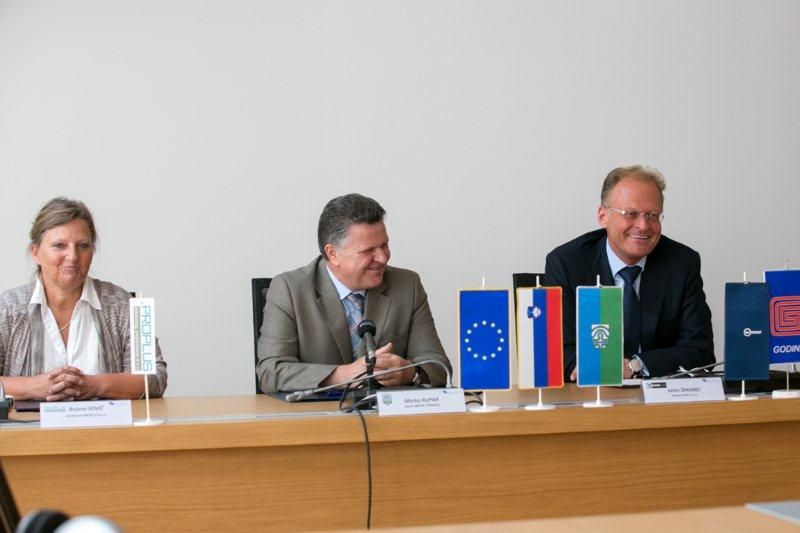 CERKNICA PODPIS POGODBE - Valter Leban-2735