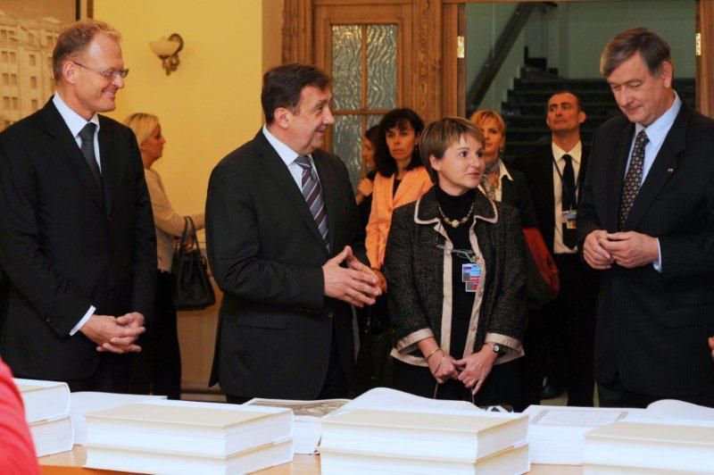 skrabec bakirov glazar turk