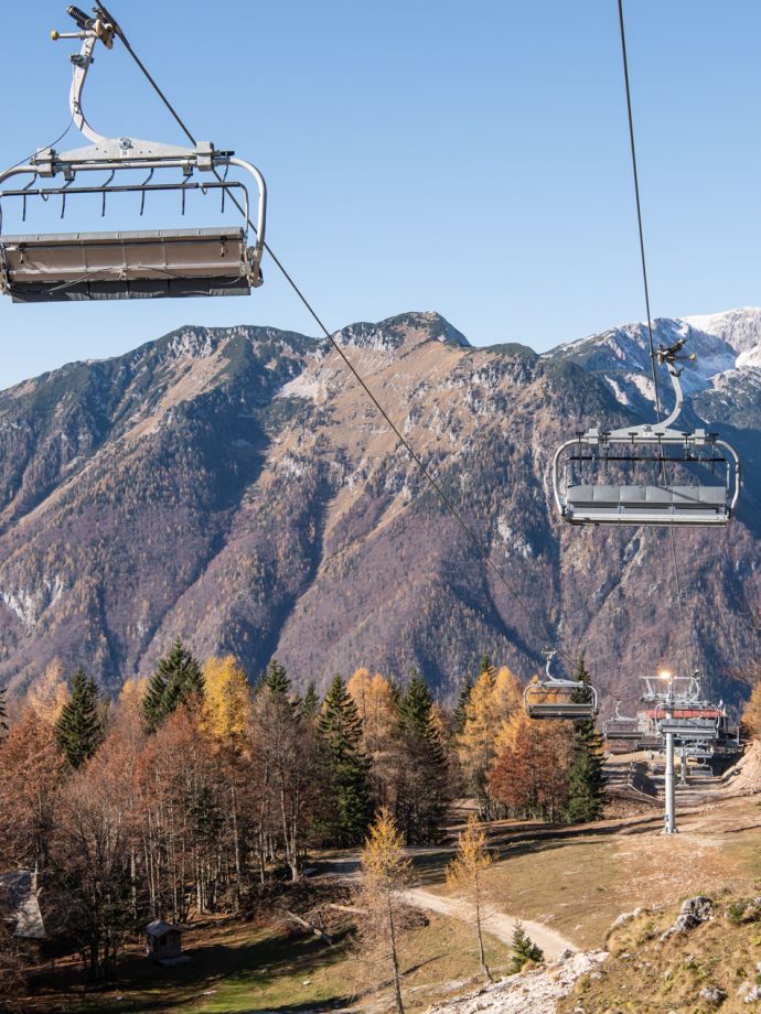 Six-passenger lift on Velika planina