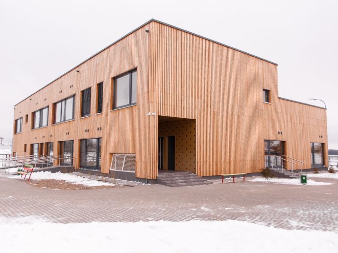 Public building