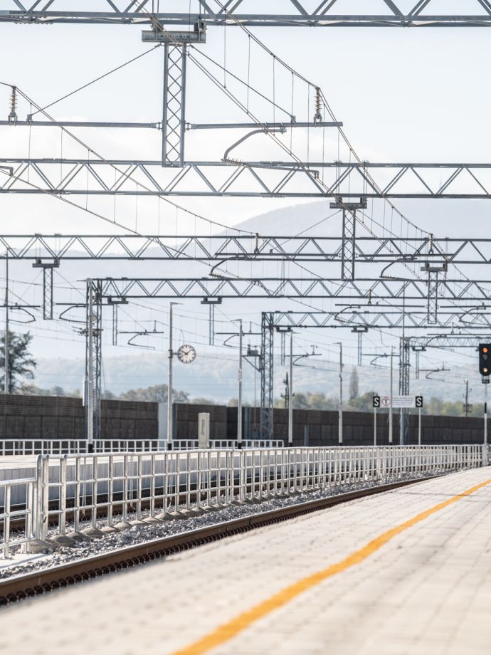 Construction of the railway junction and train station at Pragersko