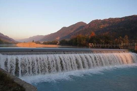 Damp on the river Sava near Jesenice (source: http://www.dv.gov.si/si/medijsko_sredisce/novica/5705/)